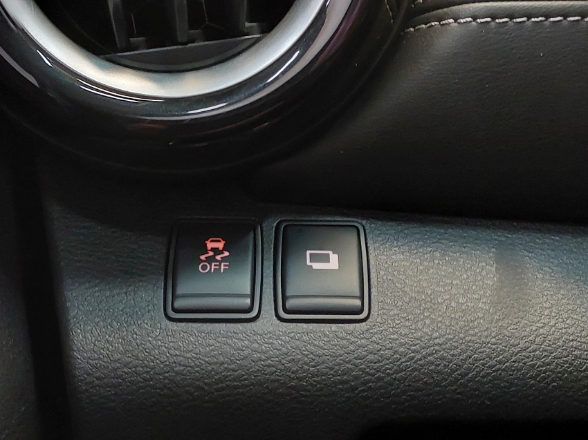 nissan kicks 1.6 16v flexstart sv 4p xtronic flex automatico 201816