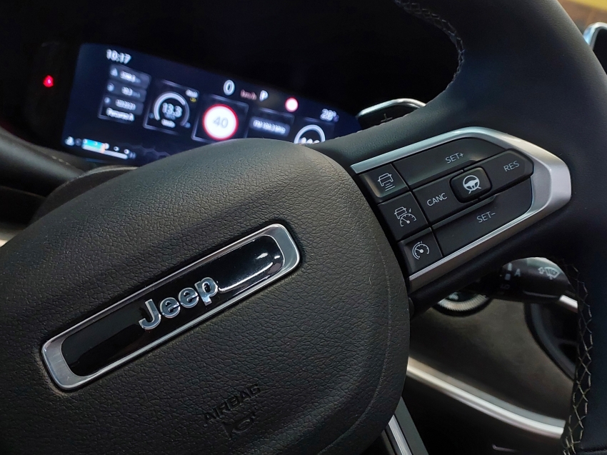 jeep commander 1.3 t270 turbo flex overland at6 4p automatico 202621