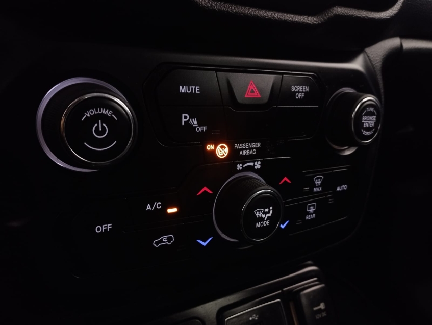 jeep renegade 2.0 16v turbo diesel longitude 4p 4x4 automatico 201913