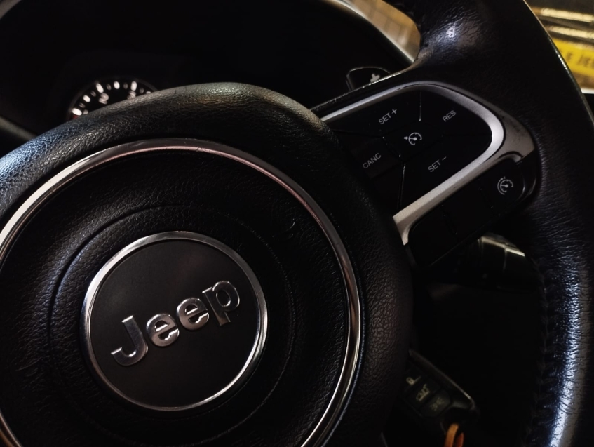 jeep renegade 2.0 16v turbo diesel longitude 4p 4x4 automatico 201918