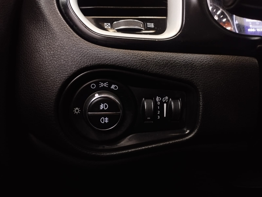 jeep renegade 2.0 16v turbo diesel longitude 4p 4x4 automatico 201920