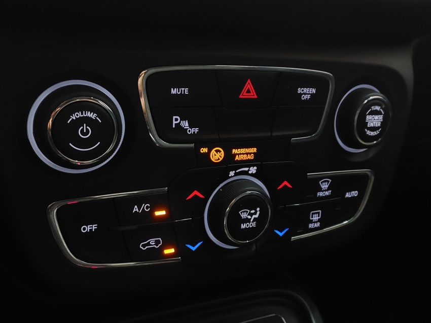 jeep compass 2.0 16v diesel longitude 4x4 automatico 4p 201811