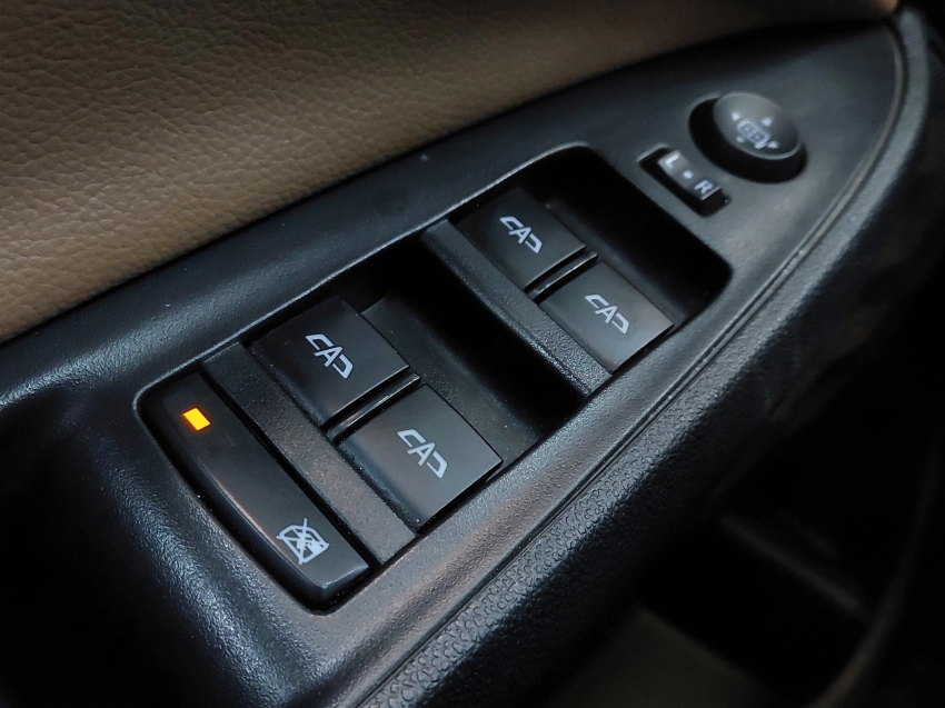 chevrolet onix 1.0 turbo flex premier automatico 4p 202317