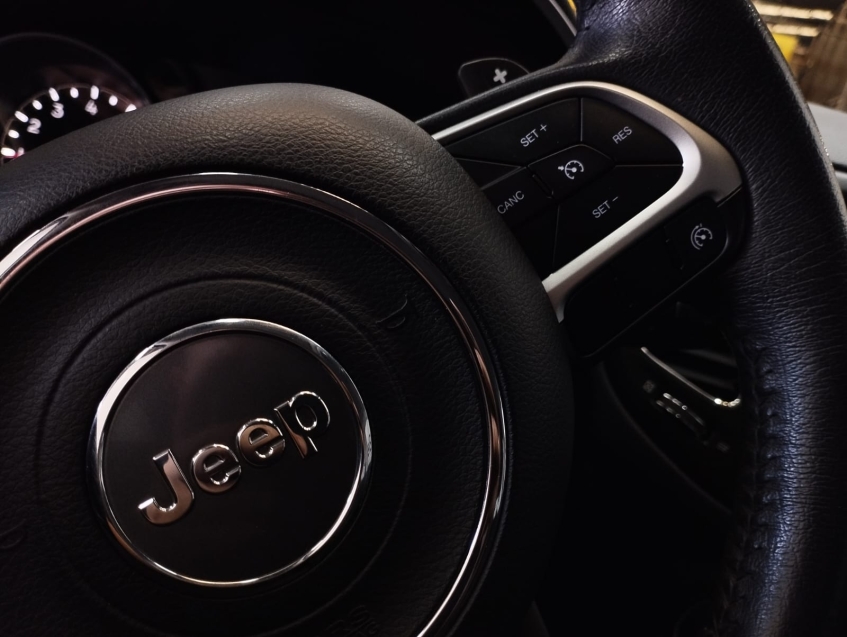 jeep compass 2.0 16v flex longitude automatico 4p 201818