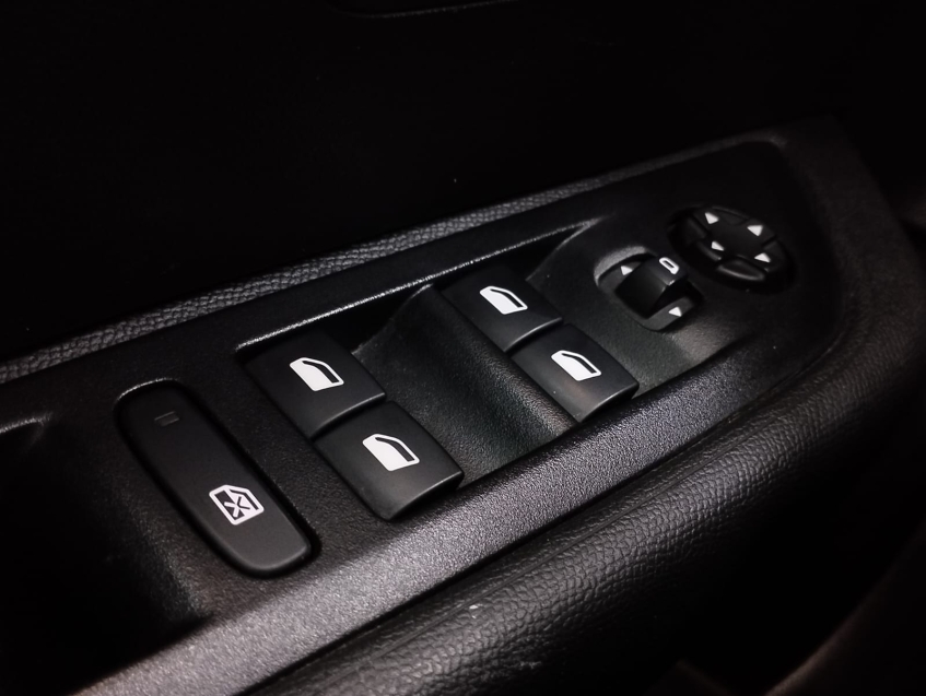 peugeot 208 1.0 firefly flex style manual 4p 202416