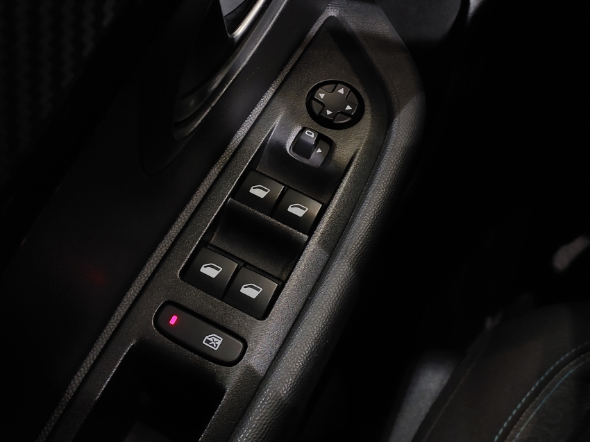 peugeot 208 1.0 firefly flex style manual 4p 202420