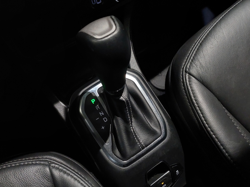 jeep renegade 1.3 t270 turbo flex sport at6 4p automatico 202210