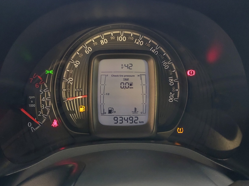 fiat mobi 1.0 evo flex like. manual 4p 202213