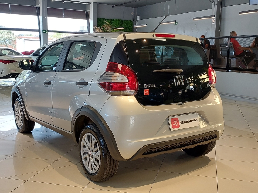 fiat mobi 1.0 evo flex like. manual 4p 20223