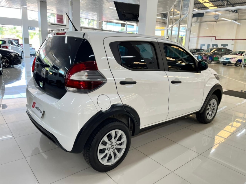 fiat mobi 1.0 evo flex like. manual 4p 20234