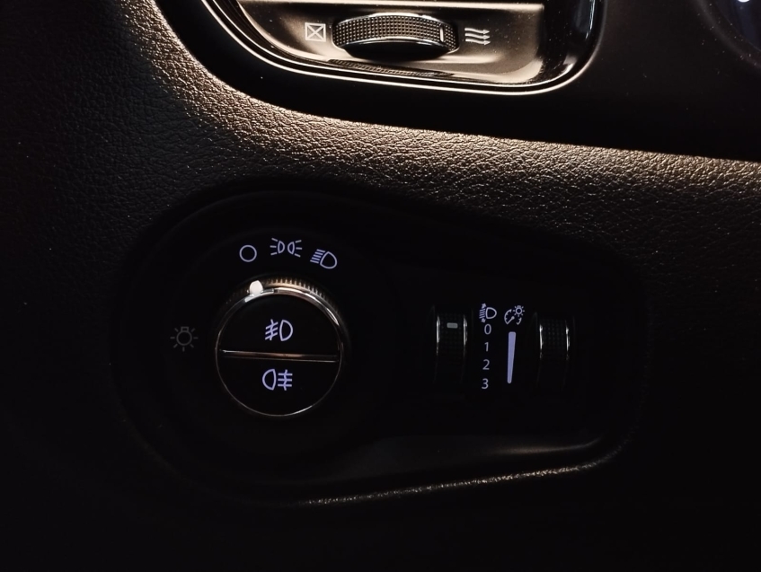 jeep renegade 1.8 16v flex sport 4p automatico 202117