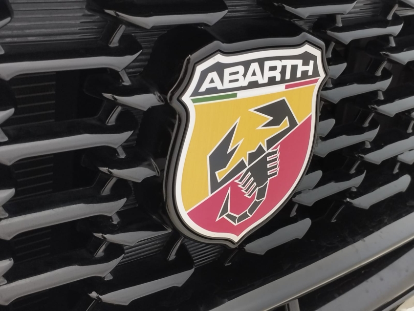 fiat fastback 1.3 turbo 270 flex abarth at6 4p automatico 202519