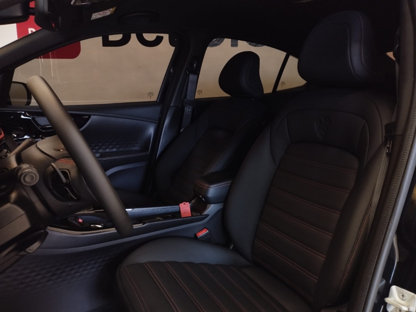 fiat fastback 1.3 turbo 270 flex abarth at6 4p automatico 20258