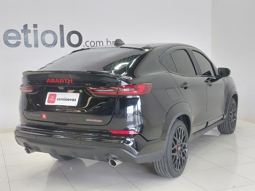 fiat fastback 1.3 turbo 270 flex abarth at6 4p automatico 20254