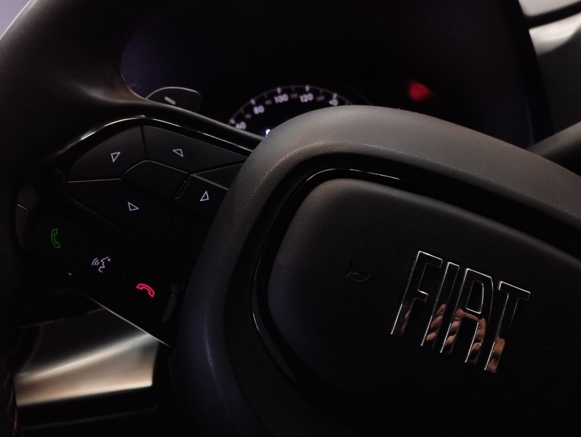 fiat strada 1.0 turbo 200 flex ultra cd cvt 4p automatico 202414