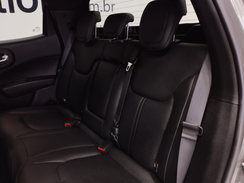 fiat toro 1.3 turbo 270 flex volcano at6 4p automatico 20239