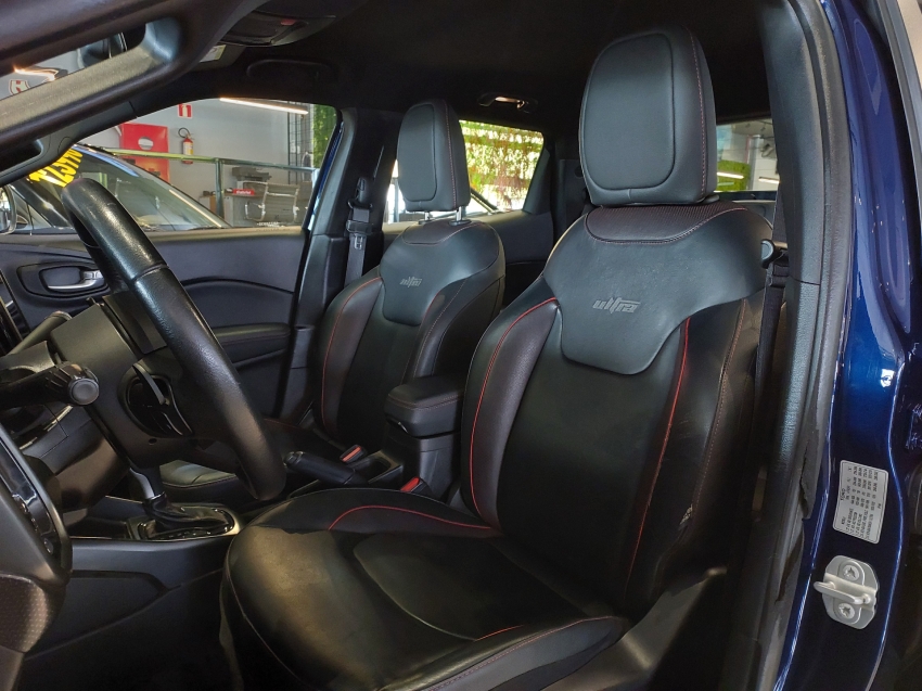 fiat toro 2.0 16v turbo diesel ultra 4wd at9 4p automatico 20228