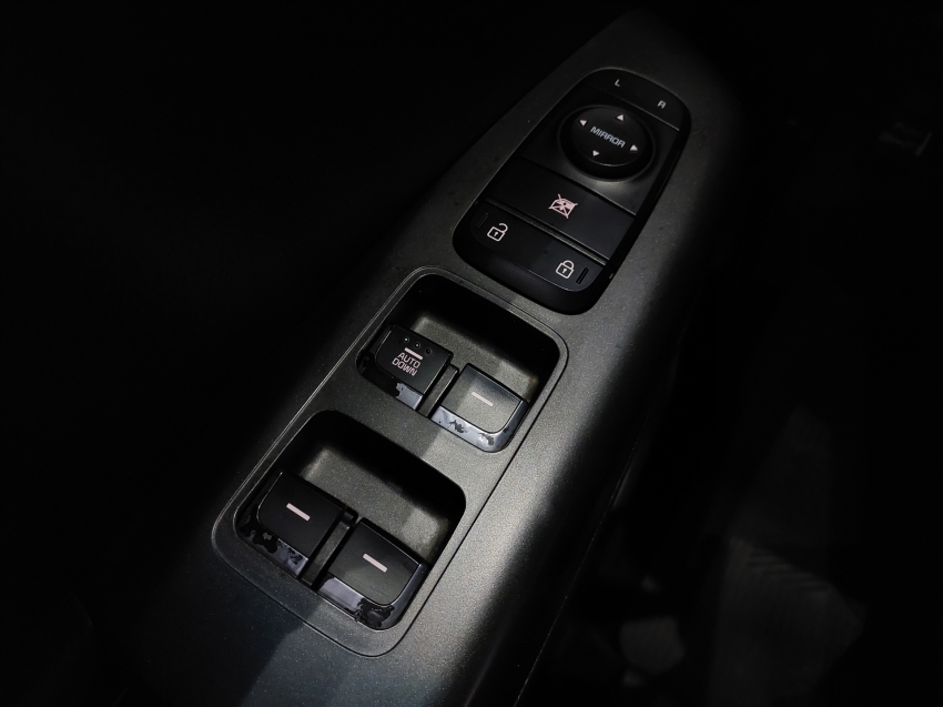 kia sportage 2.0 lx 4x2 16v flex 4p automatico 201718