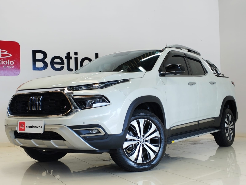 fiat toro 1.3 turbo 270 flex volcano at6 4p automatico 2025