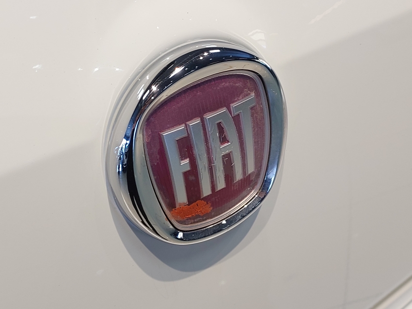 fiat palio 1.6 mpi essence 16v flex 4p manual 201316