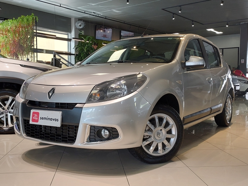 renault sandero 1.6 privilege 16v flex 4p automatico 2014