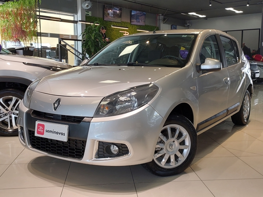 renault sandero 1.6 privilege 16v flex 4p automatico 20141