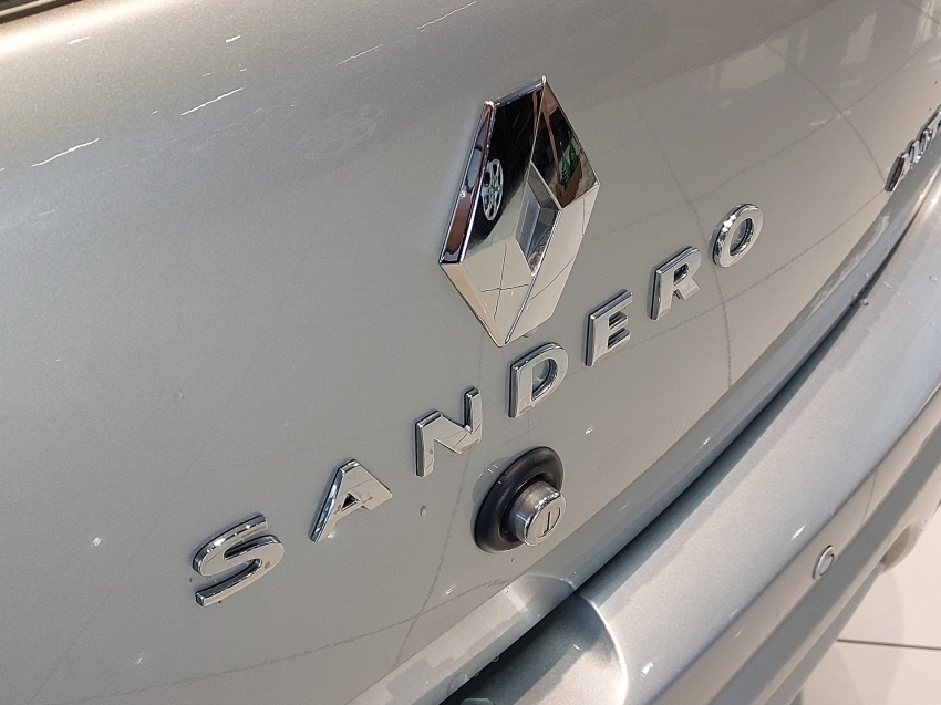 renault sandero 1.6 privilege 16v flex 4p automatico 201417