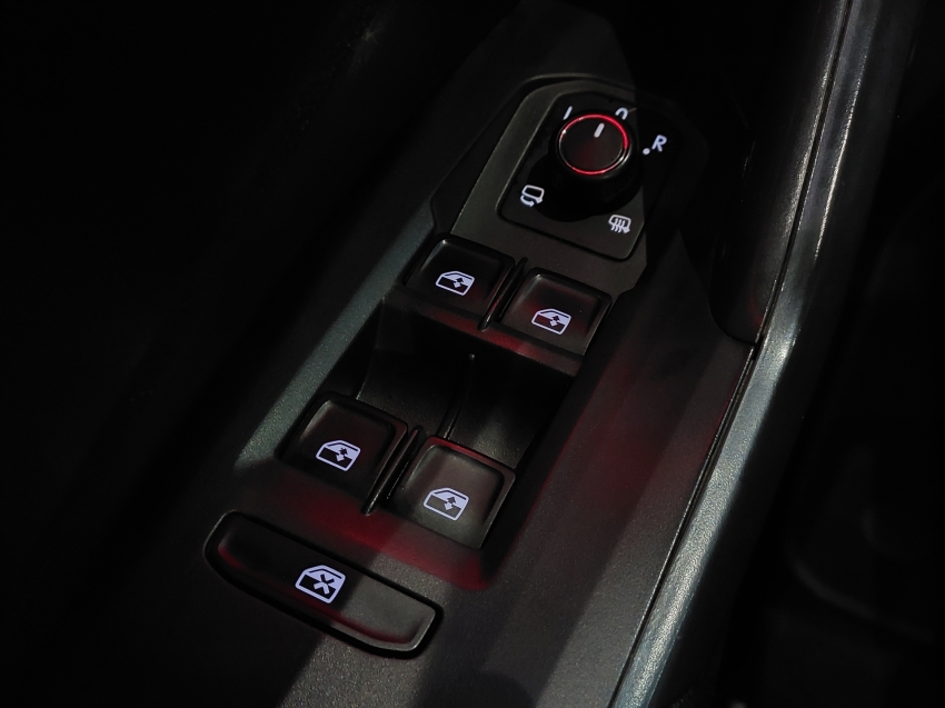 volkswagen jetta 1.4 250 tsi total flex r-line tiptronic 4p automatico 201822