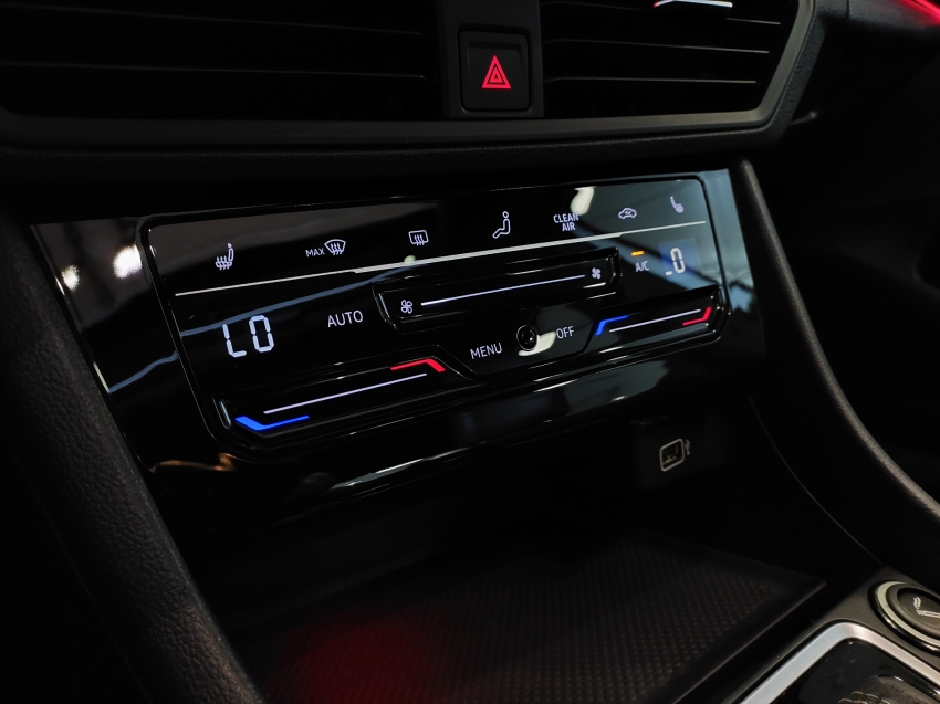 volkswagen jetta 1.4 250 tsi total flex r-line tiptronic 4p automatico 201813