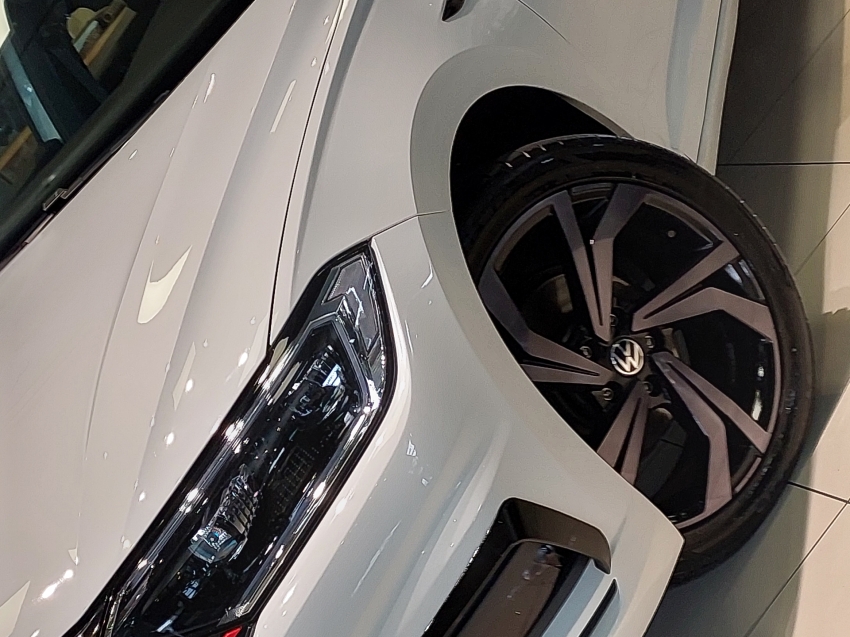 volkswagen jetta 1.4 250 tsi total flex r-line tiptronic 4p automatico 201826