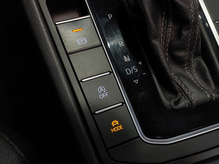 volkswagen jetta 1.4 250 tsi total flex r-line tiptronic 4p automatico 201820