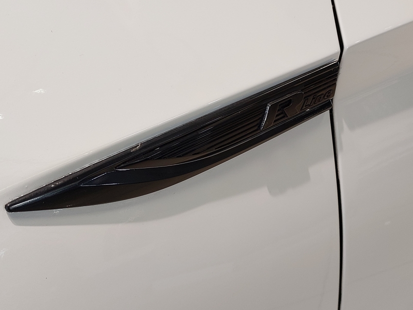 volkswagen jetta 1.4 250 tsi total flex r-line tiptronic 4p automatico 201825