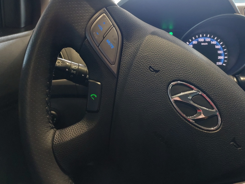 hyundai hb20x 1.6 16v style flex 4p automatico 201714