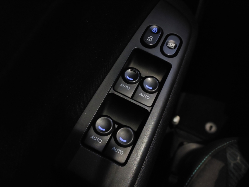 hyundai hb20x 1.6 16v style flex 4p automatico 201716