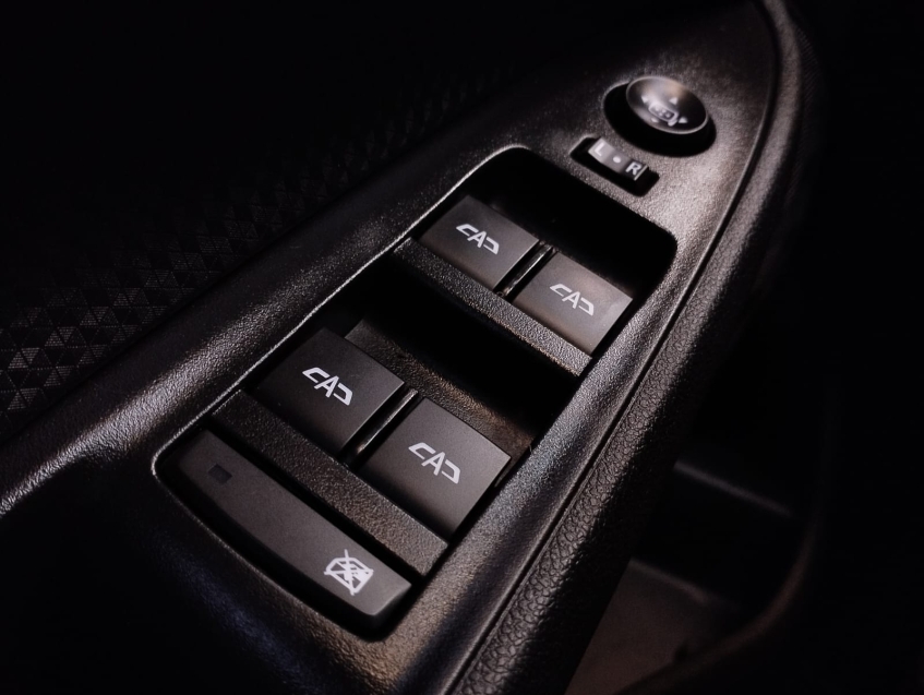 chevrolet onix 1.0 turbo flex lt automatico 4p 202416