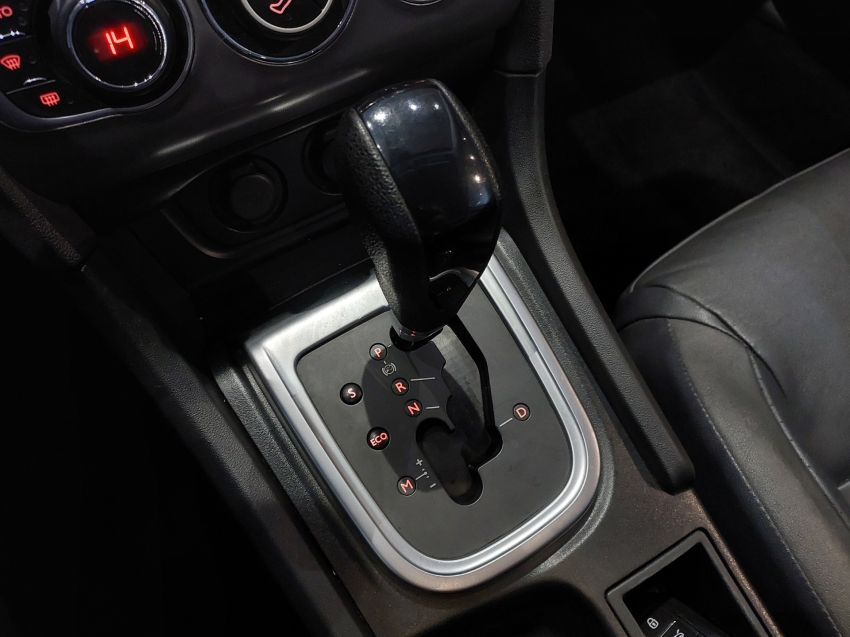 citroen c4 lounge 1.6 thp flex exclusive bva 4p automatico 201813