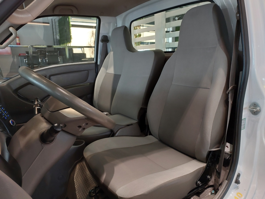 hyundai hr 2.5 rs/rd 2500 diesel 2p manual 20218