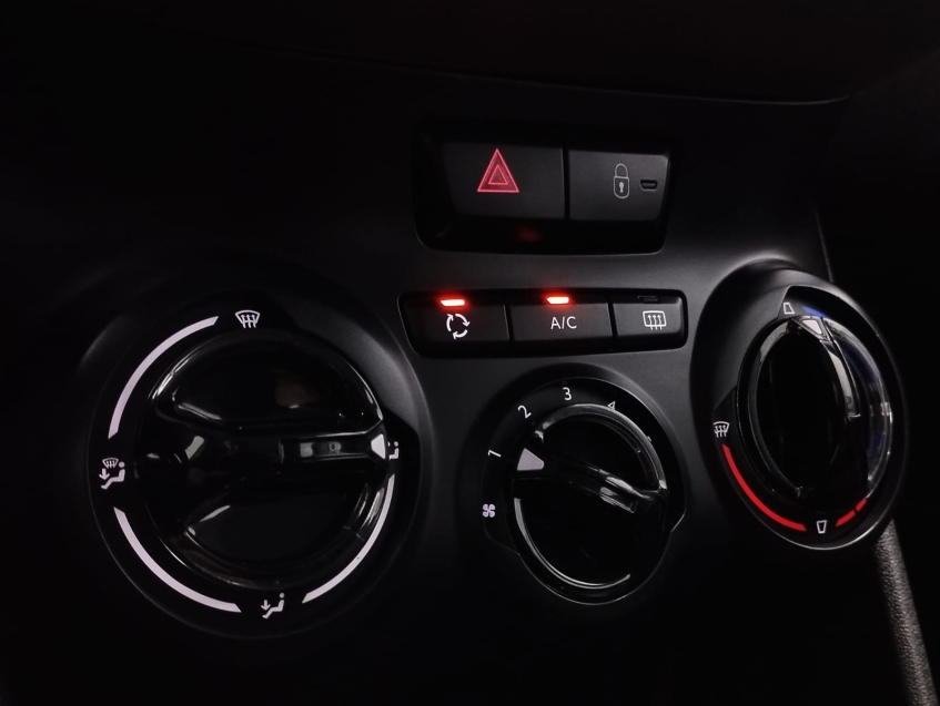 peugeot 208 1.6 active pack 16v flex 4p automatico 202010