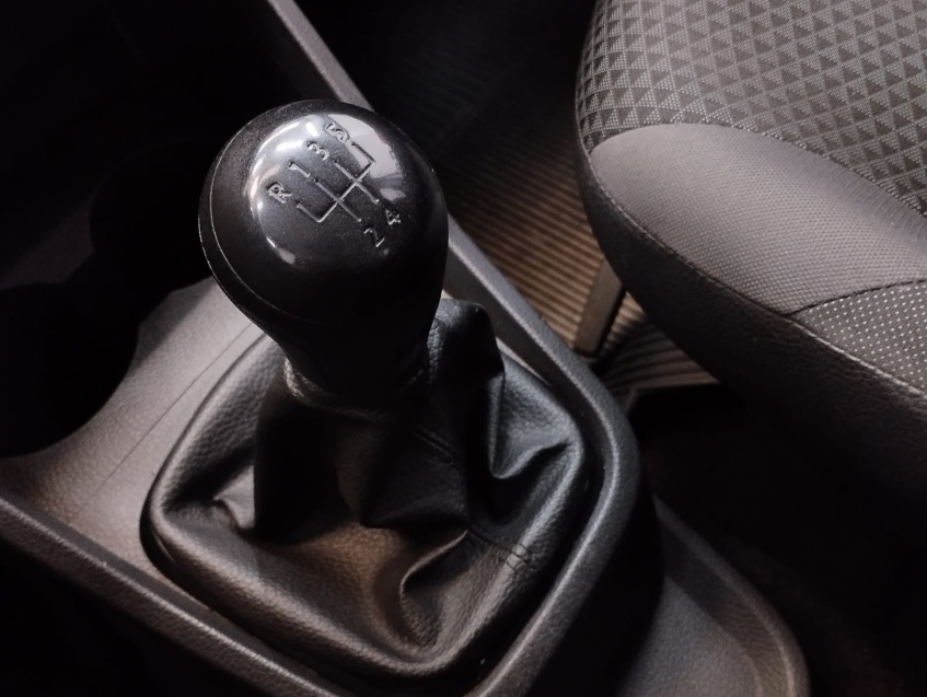 volkswagen gol 1.0 12v mpi totalflex 4p manual flex 202213