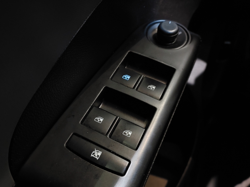 chevrolet sonic 1.6 lt 16v flex 4p manual 201316