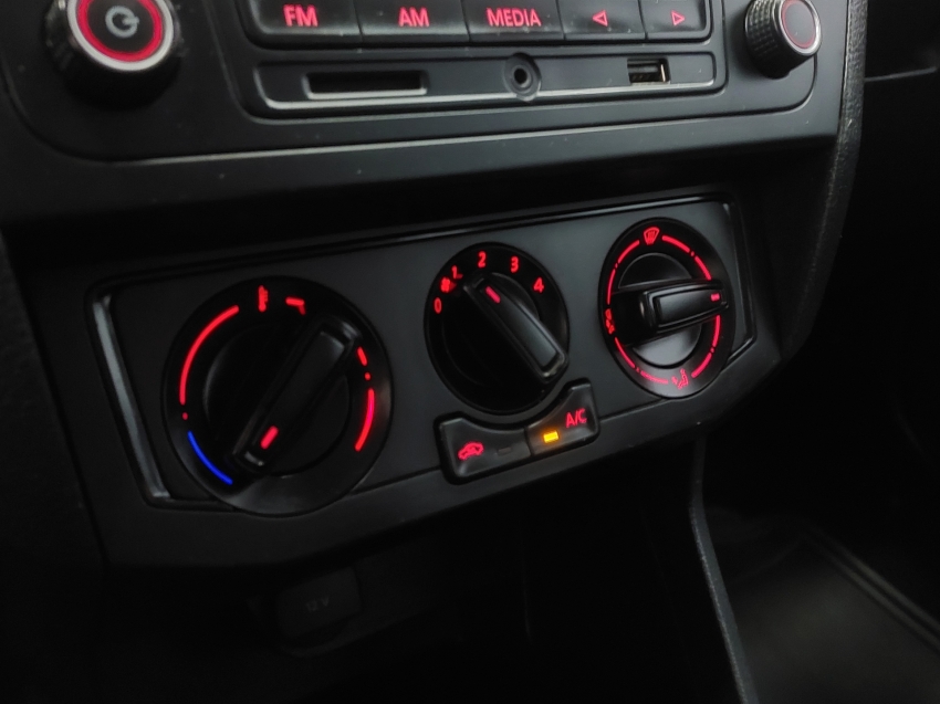 volkswagen gol 1.0 12v mpi totalflex 4p manual flex 202313