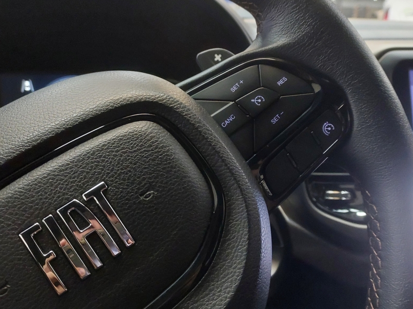 fiat toro 2.0 16v turbo diesel ranch 4wd at9 4p automatico 202419