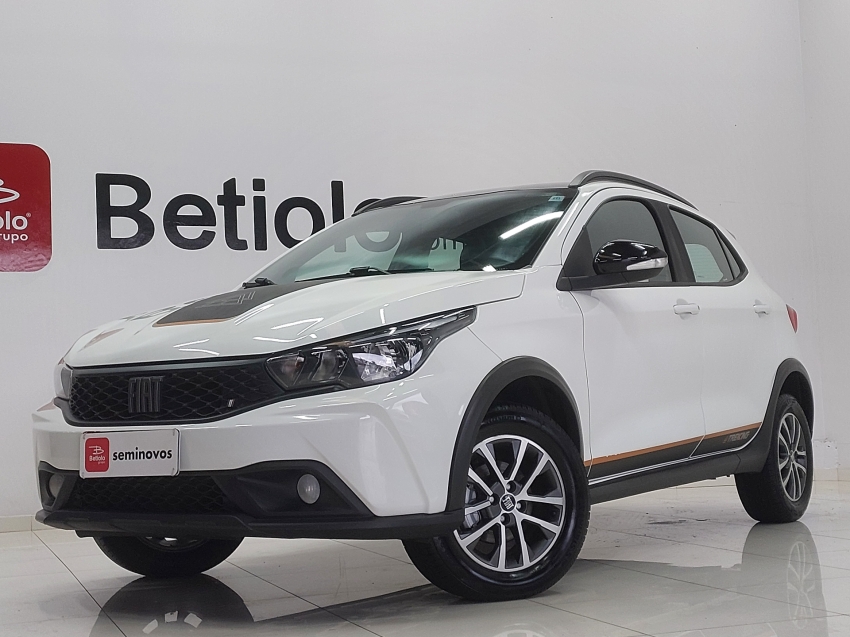 fiat argo 1.3 firefly flex trekking manual 4p 2023