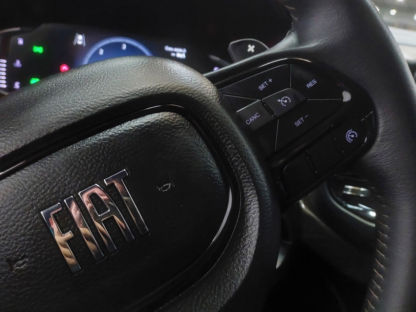 fiat toro 2.0 16v turbo diesel ranch 4wd at9 4p automatico 202319