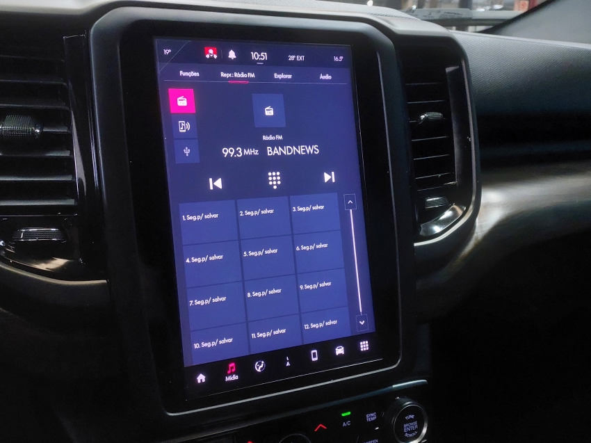 fiat toro 2.0 16v turbo diesel ranch 4wd at9 4p automatico 202313