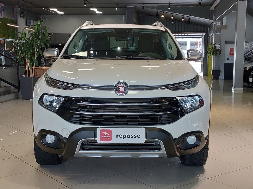 fiat toro 2.0 16v turbo diesel volcano 4wd at9 4p automatico 20204