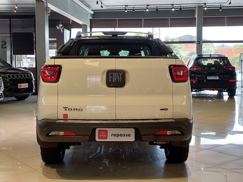 fiat toro 2.0 16v turbo diesel volcano 4wd at9 4p automatico 20206