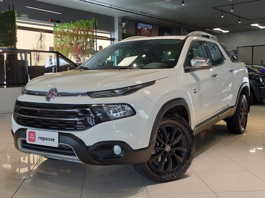 fiat toro 2.0 16v turbo diesel volcano 4wd at9 4p automatico 20203
