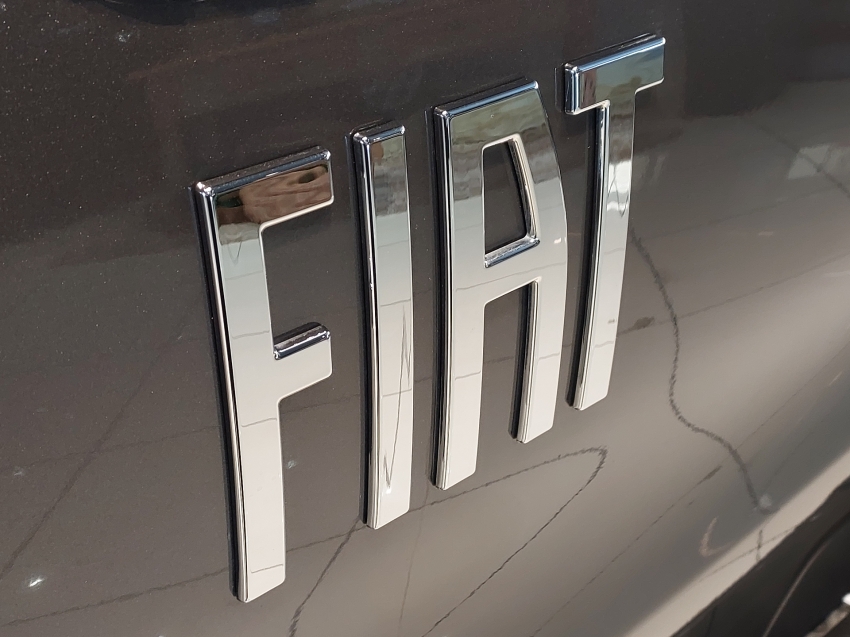 fiat strada 1.3 firefly flex volcano cd cvt 4p automatico 202517