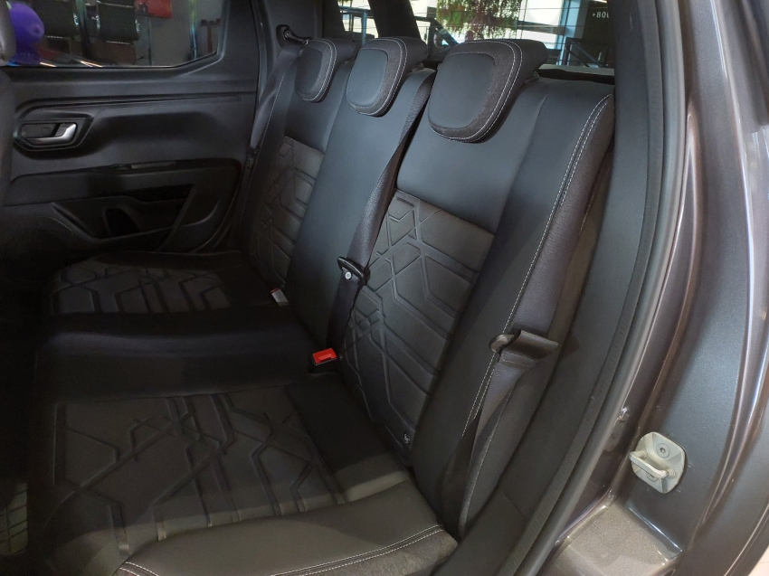 fiat strada 1.3 firefly flex volcano cd cvt 4p automatico 20259